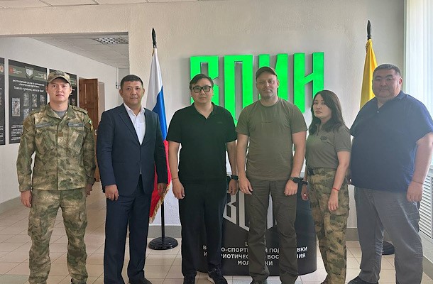 Патриотический проект системы взводов «ВОИН» в Калмыкии набирает обороты