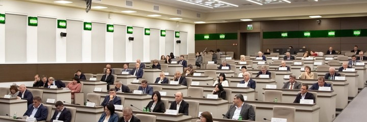 Закон о поддержке многодетных молодых семей в Адыгее