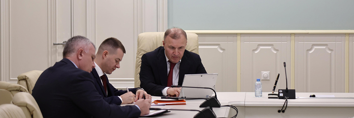 Мурат Кумпилов поставил ряд задач перед руководством муниципалитетов по поддержке ветеранов СВО и их семей