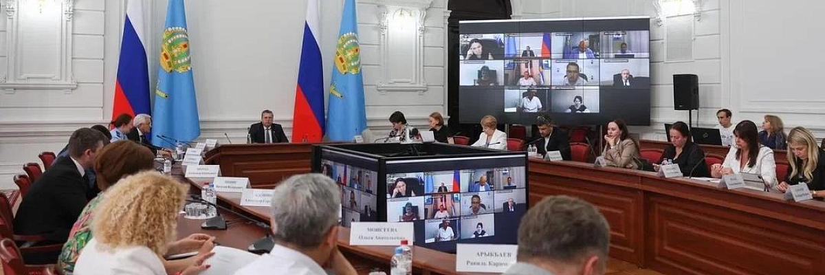 В Астраханской области более 2 млрд рублей направили на лекарственное обеспечение льготников в 2025 году